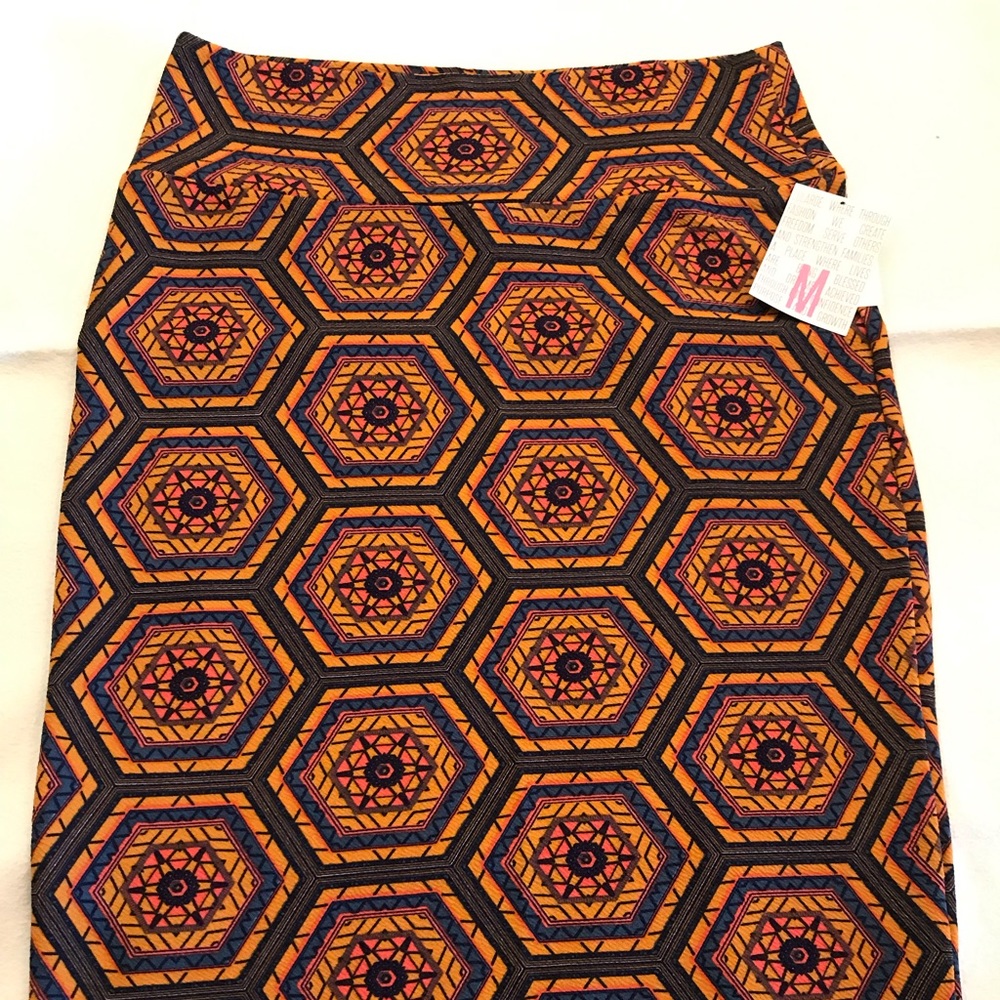 LuLaRoe M Cassie Skirt NWT
